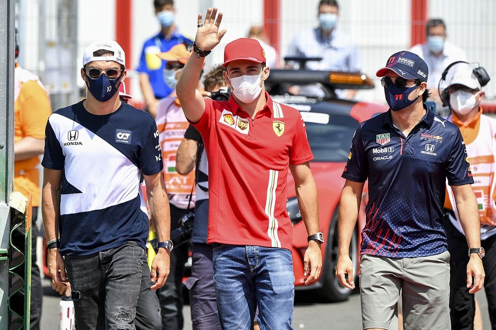 Verstappen és Leclerc is elmondta a véleményét a Mercedes-ülés témájában