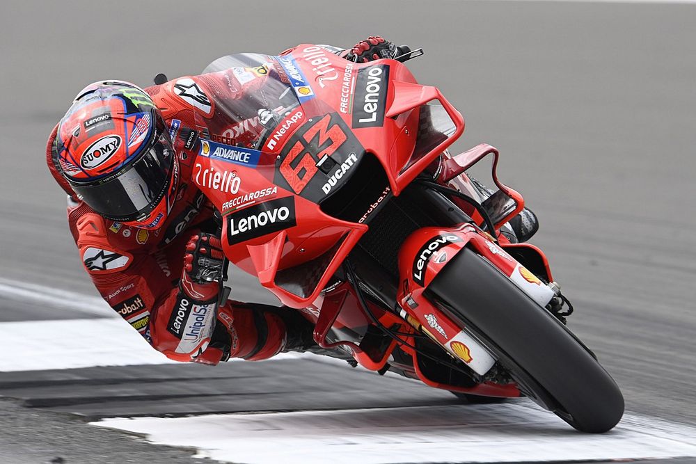 Delusione Bagnaia: “Non so quale sia il problema, ma così è dura”