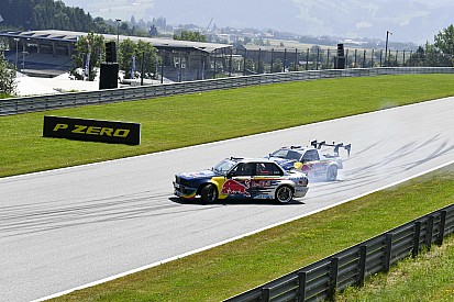 Már keményen csapatják a Red Bull Ringen: égnek a gumik!