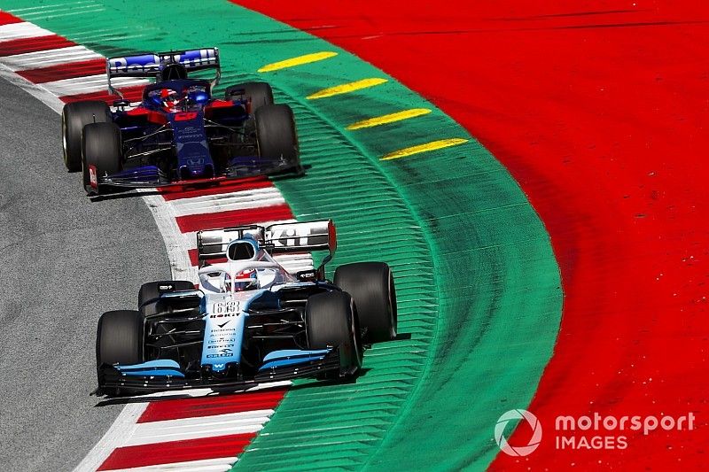 George Russell, Williams Racing FW42,  Daniil Kvyat, Toro Rosso STR14