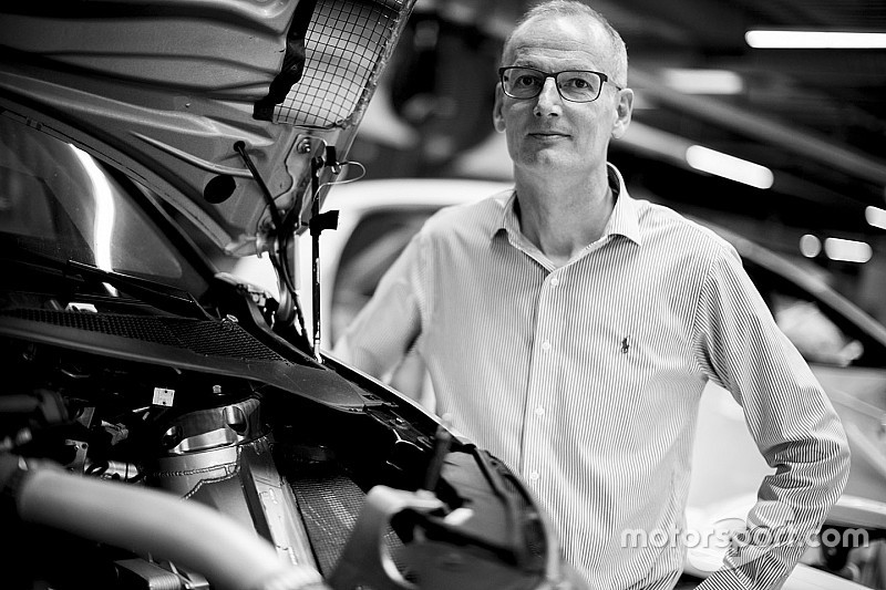 François Wales è il nuovo direttore di Peugeot Sport. Prende il posto di Famin