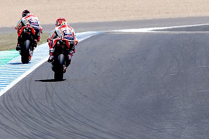 Lorenzo még mindig lassú a Hondával