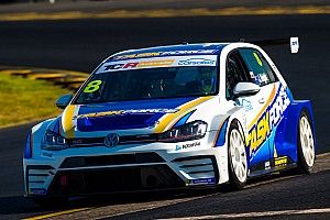 Sydney TCR: Bright takes history-making win