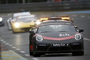 Le Mans: El safety car voltea la carrera