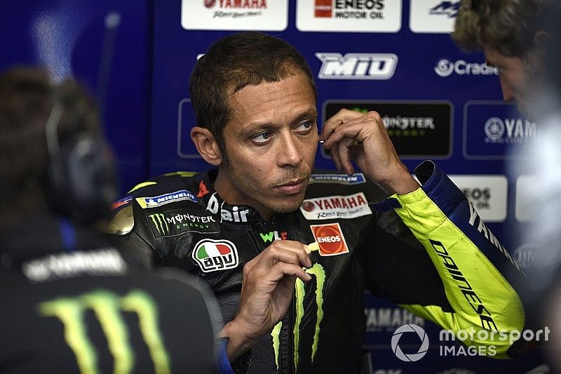 Rossi tak bisa jelaskan performa buruknya