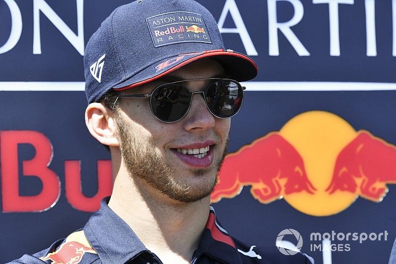 Гасли назвал чушью слухи о своем увольнении из Red Bull