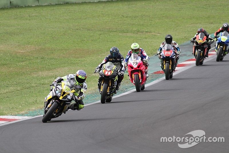 Pirelli Cup: Tucci e Cocco mettono tutti in fila a Vallelunga