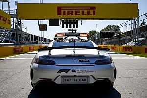Hamilton esélytelen volt a rajtnál Vettel ellen: onboardok