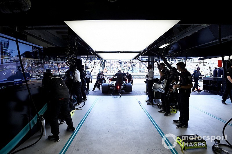 Kolejne dwa tygodnie przerwy w F1