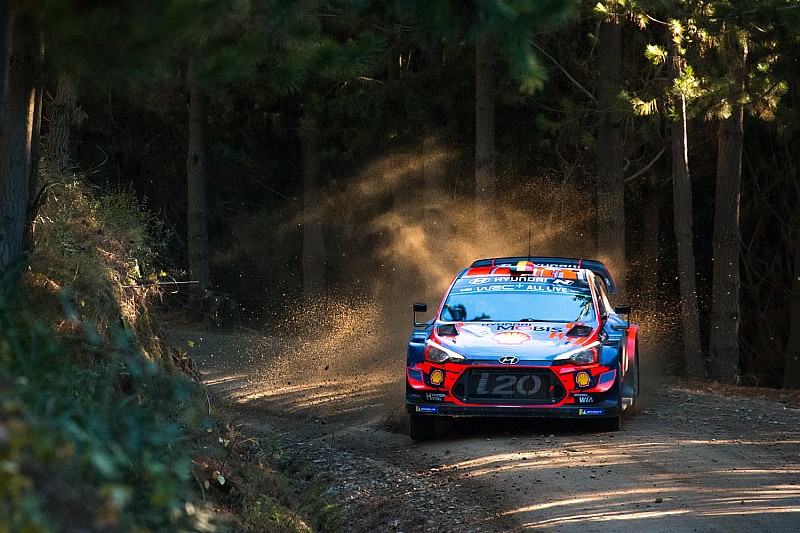 Video: Neuville'in korkunç kazası