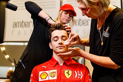 Hivatalos: Leclerc lett a Giorgio Armani új arca