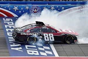 NASCAR Fontana: Alex Bowman siegt souverän