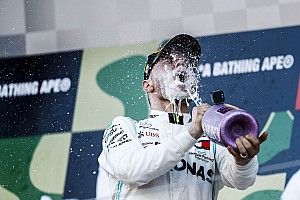 Képekben Bottas nagy öröme Japánból: A 6. F1-es győzelem