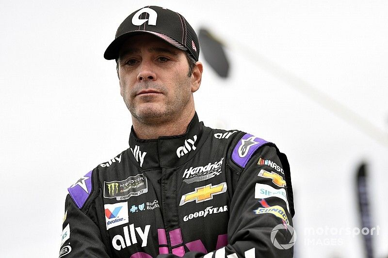 Johnson aclara que no se retira por completo