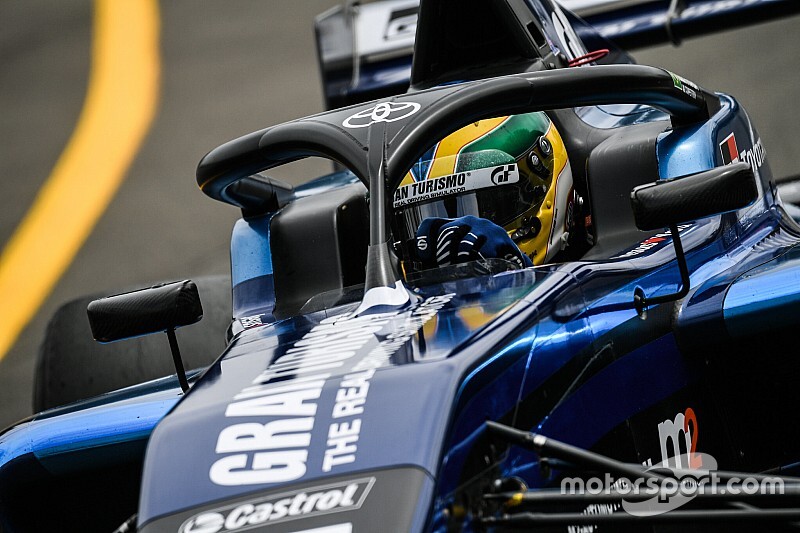 Igor Fraga vence em Manfeild e corta diferença para líder da Toyota Racing Series pela metade