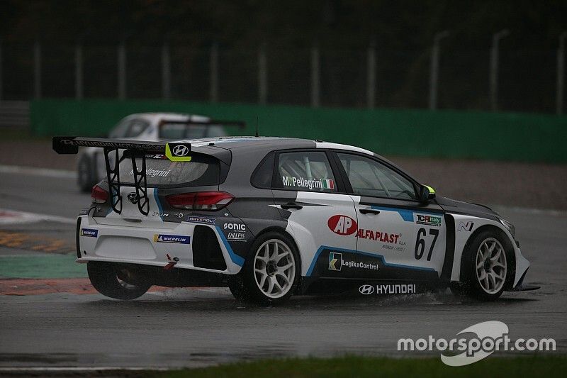 Marco Pellegrini vola anche sul bagnato e centra la pole a Monza