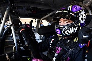 Jimmie Johnson dejará NASCAR de tiempo completo en 2020
