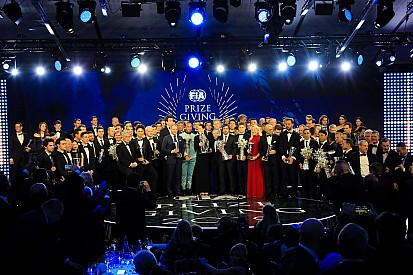 Motorsport.com слушает вас: кто является гонщиком года?