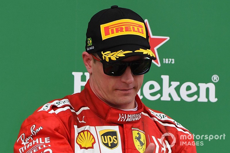 Räikkönen új rekordja a Forma-1-ben, miközben legyőzte Vettelt Brazíliában