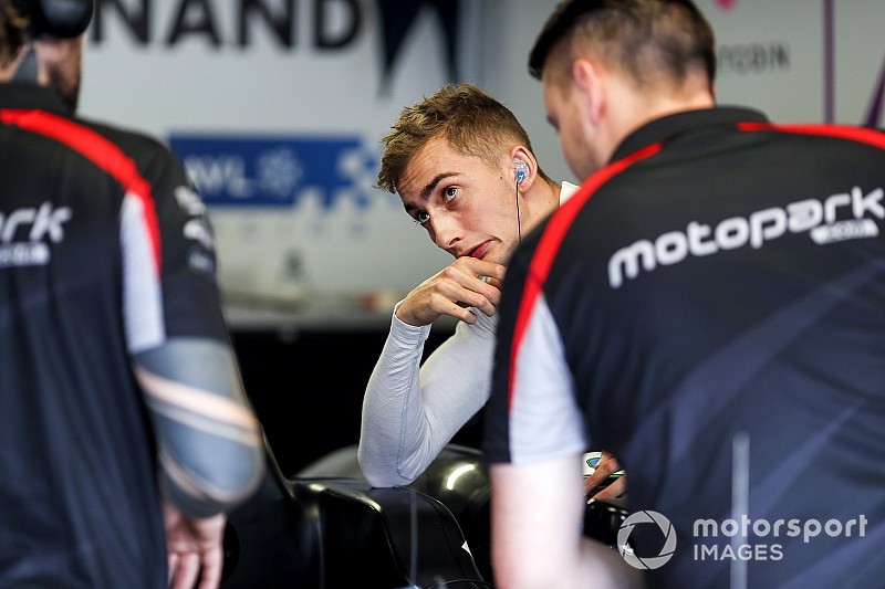 A tervezettnél jobban izzadt Habsburg a Mercedes DTM-autójában