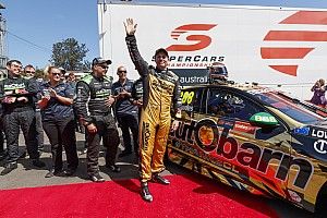Lowndes left 'numb' after final full-time Supercars race