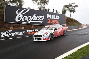 Bathurst 1000: Davison tops soaked opening practice