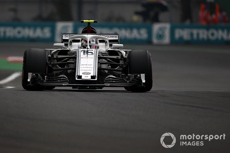 Leclerc ne va pas prendre de "risques stupides" face à Renault