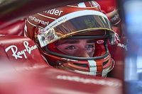 Leclerc, Schumacher'in Ferrari'siyle Yas Marina'da piste çıktı