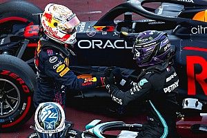 Verstappen, "feliz" de quedar tan cerca de Hamilton en Barcelona