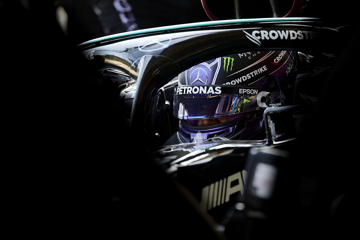 Why Mercedes' "worst Friday" leaves it behind Alfa in Baku so far, as Red Bulls run riot