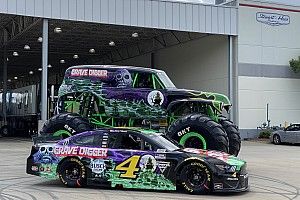 Keelan Harvick gives 'Monster' Father's Day gift to his dad