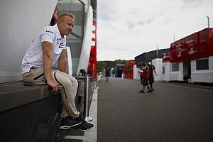 Мазепин подарил Штайнеру дверь. Что это было?