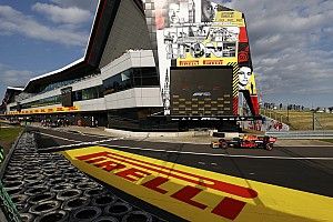 Verstappen y los Ferrari, al frente de una FP2 atípica en Silverstone