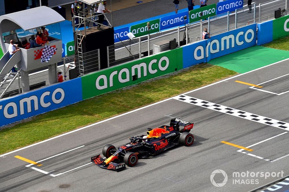 Red Bull no cree que el alerón 'flexible' sea clave en su rendimiento