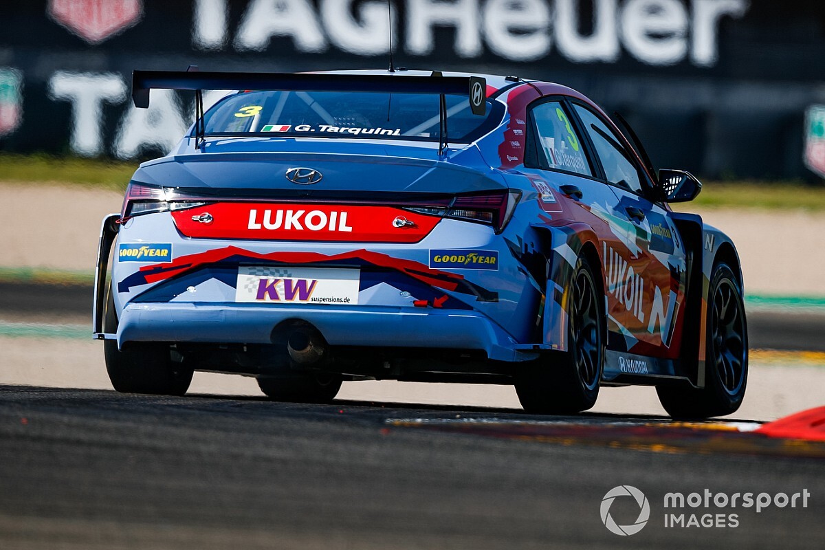 WTCR: strepitoso Tarquini, trionfo con la Hyundai in Gara 1