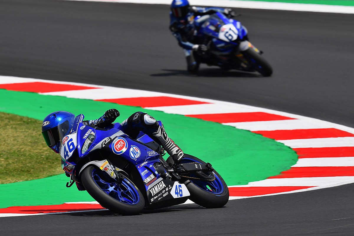 Nowak zadebiutował w serii Yamaha bLU cRU