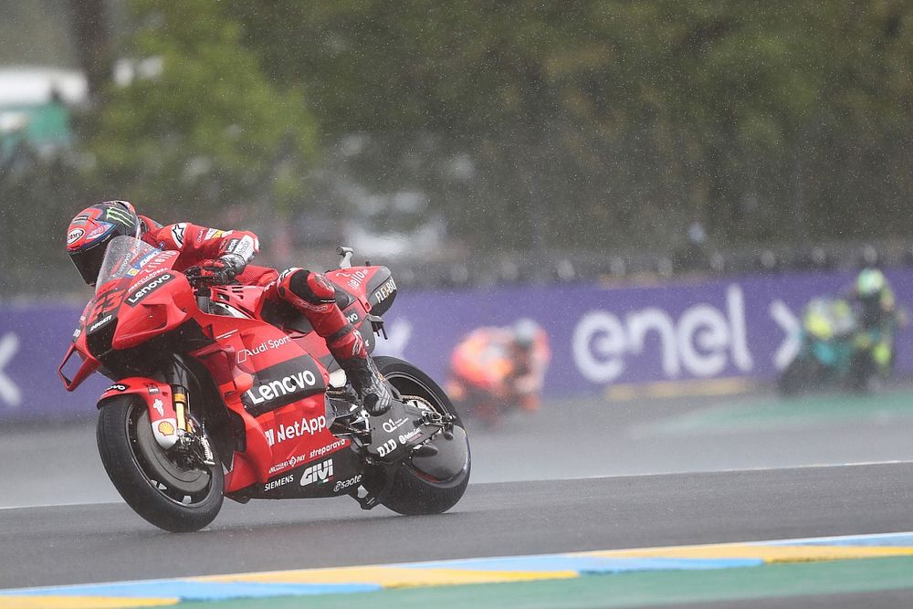 Bagnaia 'lucky' French MotoGP was wet after bike issue