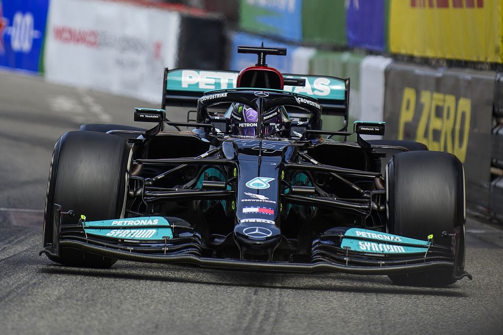 Mercedes begrijpt niet waarom het steeds verkeerd gaat in Monaco