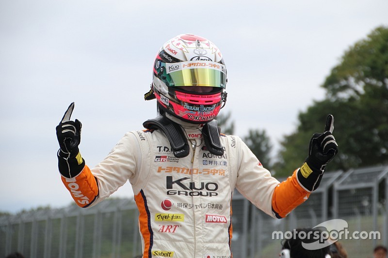 F3第15戦決勝:坪井翔、念願のF3タイトル獲得! 今シーズン12勝目