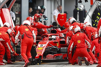 Феттель отверг предположения, что Ferrari запуталась в развитии машины