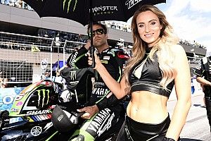 Grid Girls austríacas abrilhantam MotoGP no Red Bull Ring