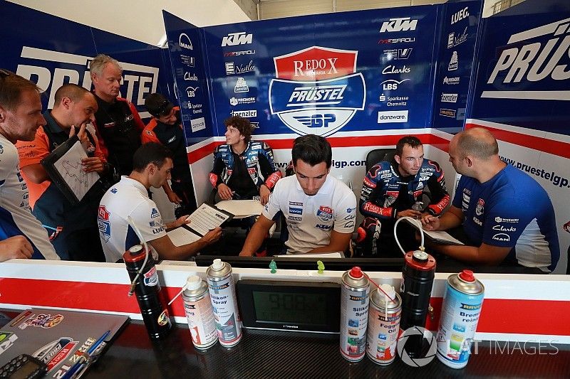 Moto3 Motegi: Kornfeil en Bezzecchi snelste op vrijdag
