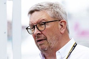 Brawn a tervek szerint a szezon végén háttérbe vonulhat