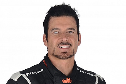 Tagliani alla 500 Miglia di Indianapolis con il team AJ Foyt Racing