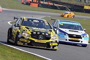 Brands Hatch BTCC: Morgan holds off BMW pair to win final race