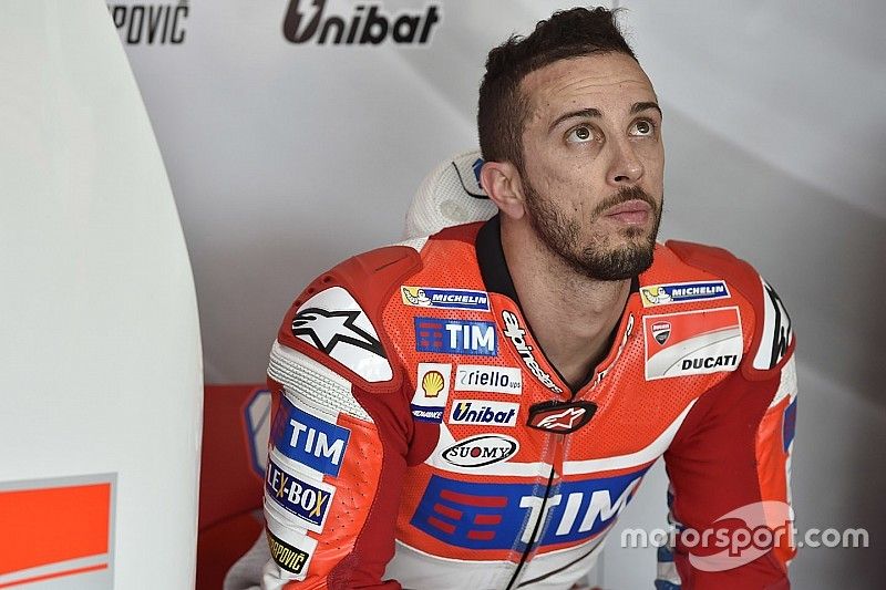 Dovizioso says Iannone last-corner crash "unacceptable"