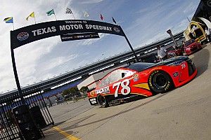 Truex fastest again in final Sprint Cup practice