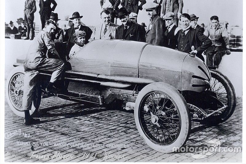 La historia de Chevrolet: Louis, de desastre en desastre (IV)