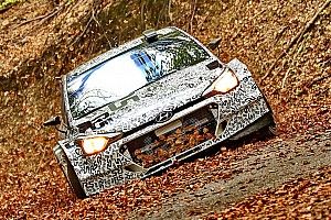 Más de 900 km de pruebas sobre asfalto en Italia para el Hyundai i20 R5