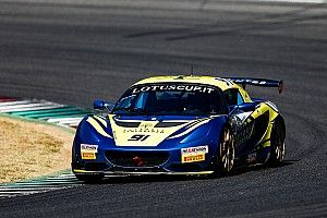 Lotus Cup Italia: Pasotti e Pegoraro 1-1 nel round del Mugello